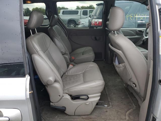 Photo 6 from auction – 2002 CHRYSLER TOWN & COU with VIN 2C4GP54L92R545666