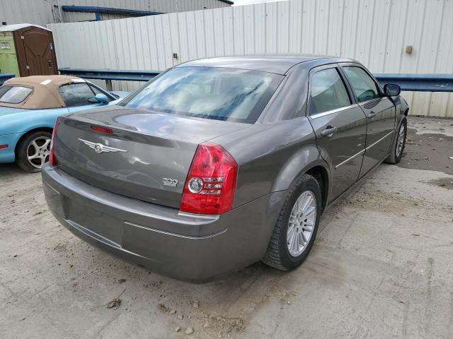 Photo 4 from auction – 2009 CHRYSLER 300 LX with VIN 2C3LA43D49H589969