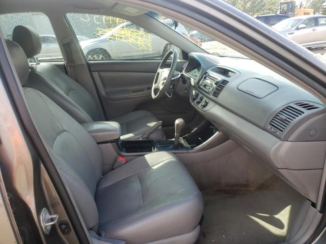 Photo 5 from auction – 2004 TOYOTA CAMRY LE with VIN 4T1BE32K44U913154
