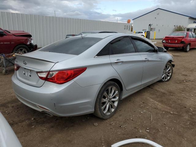 Photo 4 from auction – 2012 HYUNDAI SONATA SE with VIN 5NPEC4AC4CH453767