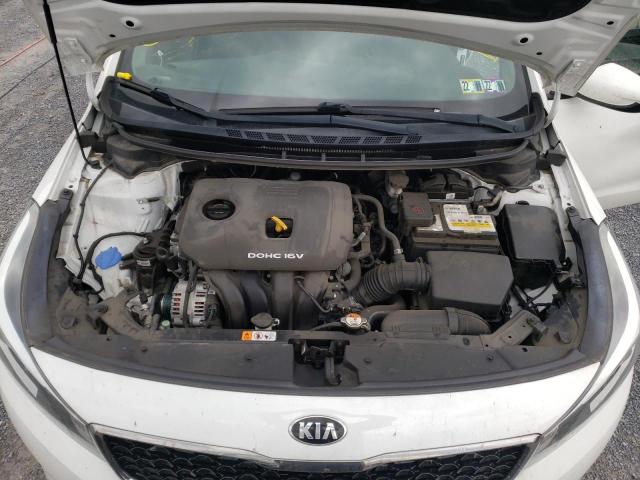 Photo 7 from auction – 2017 KIA FORTE LX with VIN 3KPFK4A79HE126061