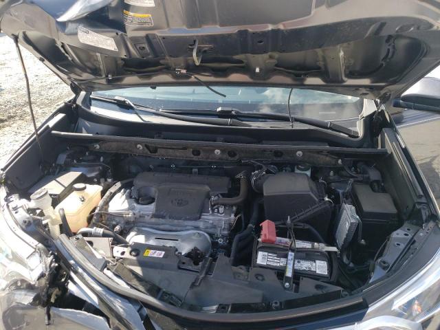 Photo 7 from auction – 2018 TOYOTA RAV4 LIMIT with VIN JTMDFREV8JJ240790