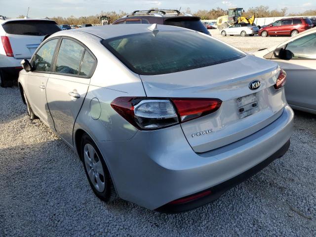 Photo 3 from auction – 2017 KIA FORTE LX with VIN 3KPFK4A72HE143395