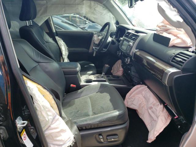 Photo 5 from auction – 2018 TOYOTA 4RUNNER SR with VIN JTEZU5JR9J5168306