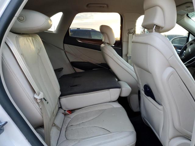 Photo 6 from auction – 2017 LINCOLN MKC SELECT with VIN 5LMCJ2C90HUL35398
