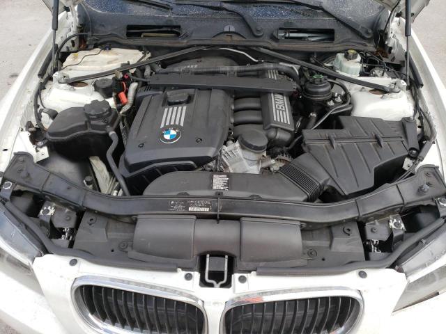 Photo 7 from auction – 2011 BMW 328 I with VIN WBAPH7C54BE681032