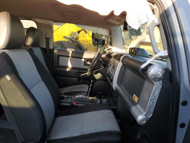 Photo 5 from auction – 2013 TOYOTA FJ CRUISER with VIN JTEBU4BF2DK162353