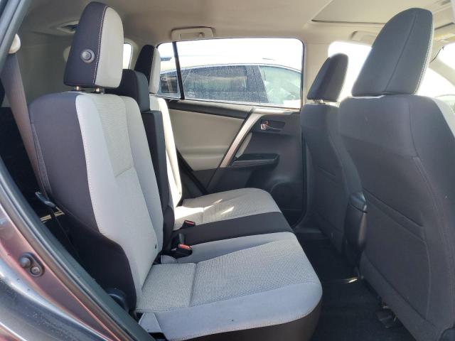 Photo 6 from auction – 2017 TOYOTA RAV4 XLE with VIN JTMRFREV9HD219476