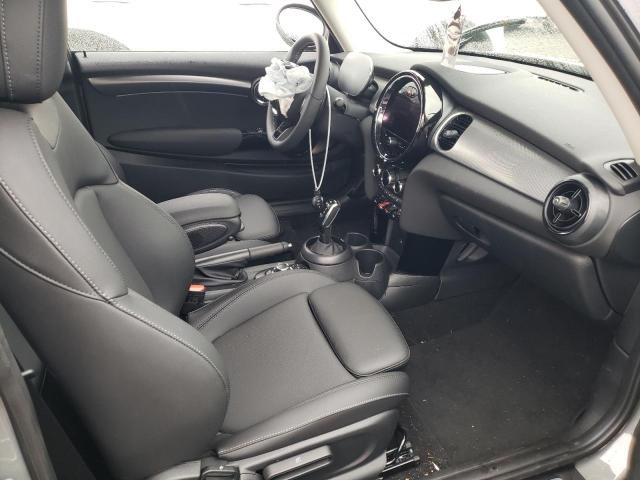 Photo 5 from auction – 2023 MINI COOPER S with VIN WMW53DH04P2T14223