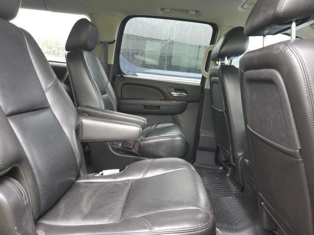 Photo 6 from auction – 2011 CHEVROLET SUBURBAN K with VIN 1GNSKKE37BR353231