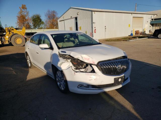 BUICK LACROSSE 2016 with VIN 1G4GB5GR3GF146888 - Photo from auction