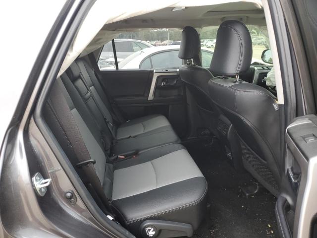 Photo 6 from auction – 2022 TOYOTA 4RUNNER SR with VIN JTEFU5JR1N5260129