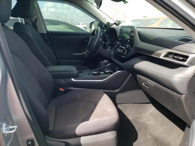 Photo 5 from auction – 2022 TOYOTA HIGHLANDER with VIN 5TDZARAH1NS510892
