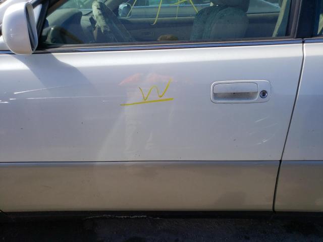 Photo 9 from auction – 2000 LEXUS ES 300 with VIN JT8BF28G0Y0286852