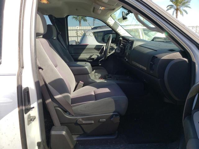 Photo 5 from auction – 2009 GMC SIERRA C25 with VIN 1GTHC59699E137890