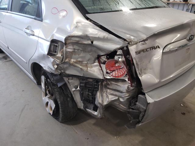 Photo 9 from auction – 2006 KIA SPECTRA LX with VIN KNAFE121065354360
