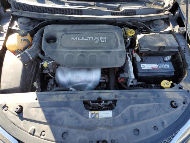 Photo 7 from auction – 2016 CHRYSLER 200 LIMITE with VIN 1C3CCCAB2GN173462