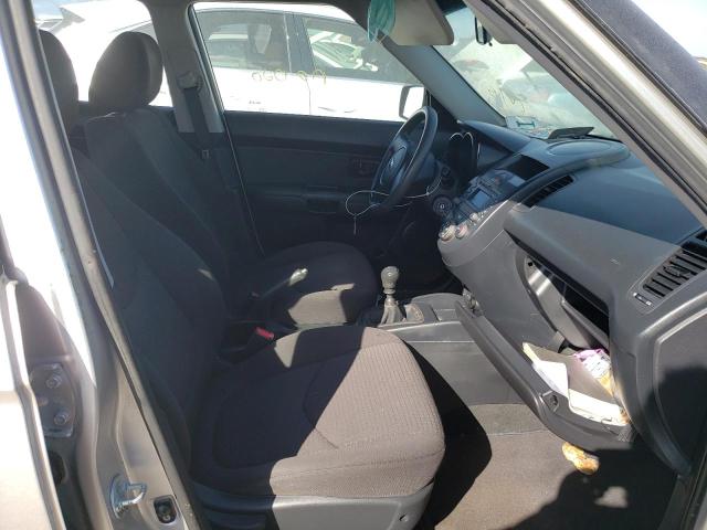 Photo 5 from auction – 2011 KIA SOUL with VIN KNDJT2A11B7307010