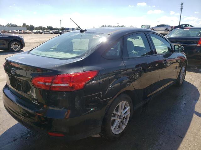 Photo 4 from auction – 2015 FORD FOCUS SE with VIN 1FADP3F26FL362631