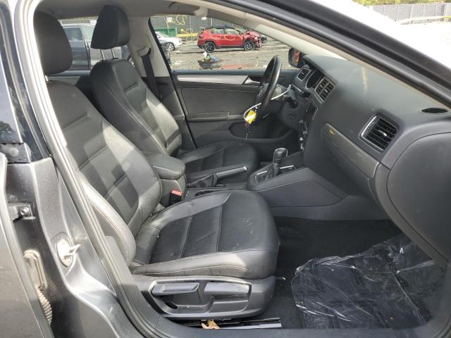 Photo 5 from auction – 2017 VOLKSWAGEN JETTA SE with VIN 3VWDB7AJ1HM408816