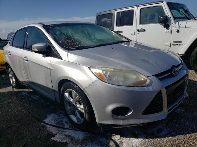 FORD FOCUS SE 2014 with VIN 1FADP3F20EL104085 - Photo from auction