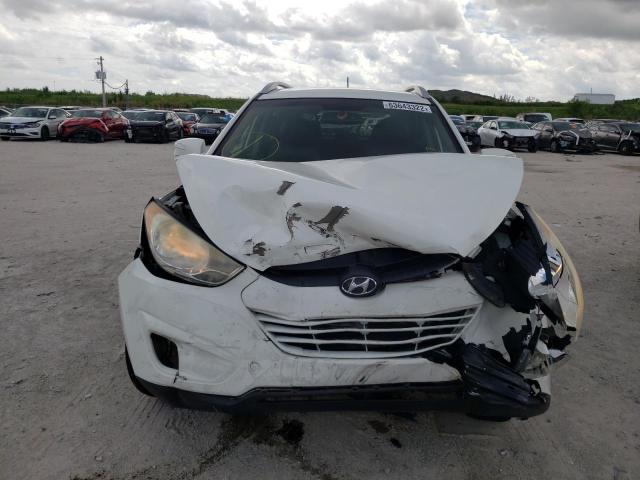 Photo 9 from auction – 2012 HYUNDAI TUCSON GLS with VIN KM8JU3AC8CU417796