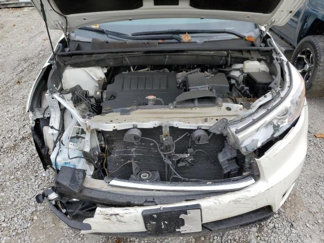 Photo 7 from auction – 2016 TOYOTA HIGHLANDER with VIN 5TDDKRFH2GS327343