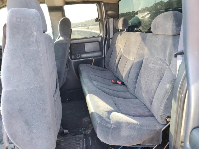 Photo 6 from auction – 2001 CHEVROLET SILVERADO with VIN 2GCEC19V311109611