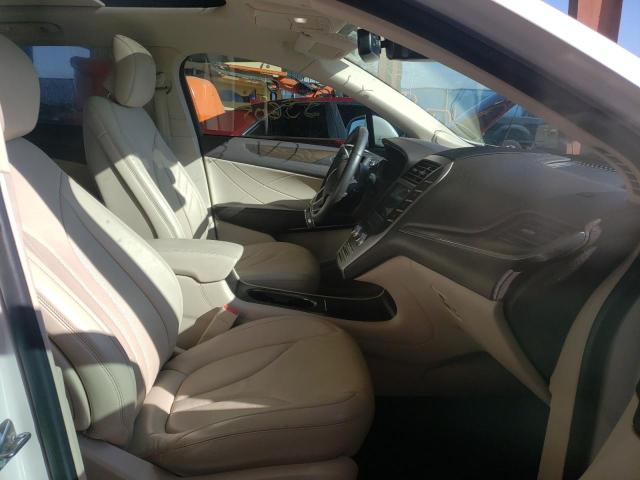 Photo 5 from auction – 2019 LINCOLN MKC RESERV with VIN 5LMCJ3C94KUL06452