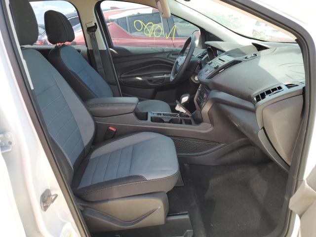 Photo 5 from auction – 2017 FORD ESCAPE S with VIN 1FMCU0F76HUE50094