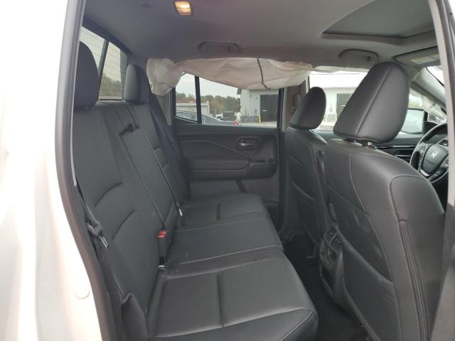 Photo 6 from auction – 2018 HONDA RIDGELINE with VIN 5FPYK3F70JB017362