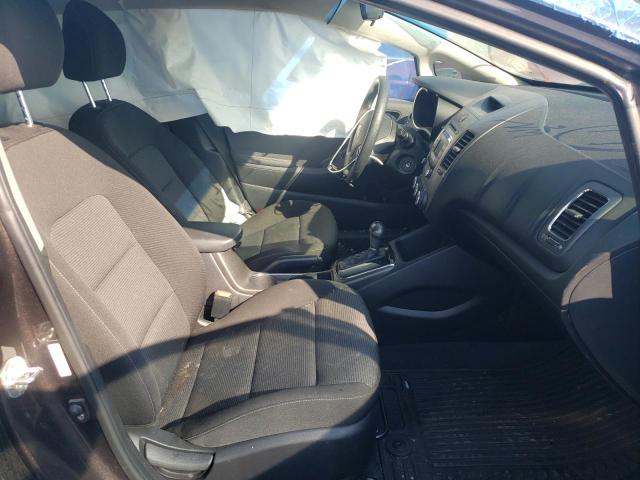 Photo 5 from auction – 2018 KIA FORTE LX with VIN 3KPFK4A77JE167570