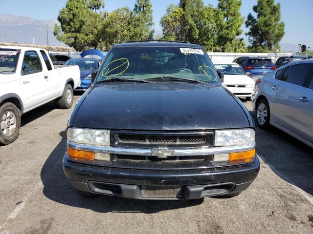 Photo 5 from auction – 2002 CHEVROLET BLAZER with VIN 1GNDT13W82K138107