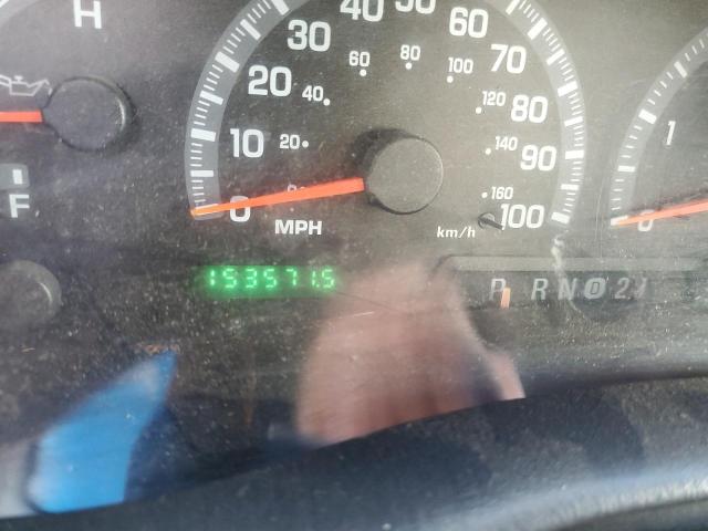 Photo 8 from auction – 2000 FORD F150 with VIN 2FTRX18L9YCA01014