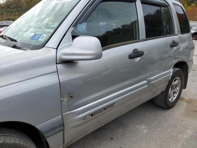 Photo 9 from auction – 2001 CHEVROLET TRACKER LT with VIN 2CNBJ634316910219