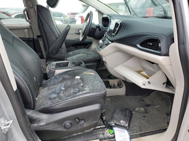 Photo 5 from auction – 2019 CHRYSLER PACIFICA H with VIN 2C4RC1N79KR556312