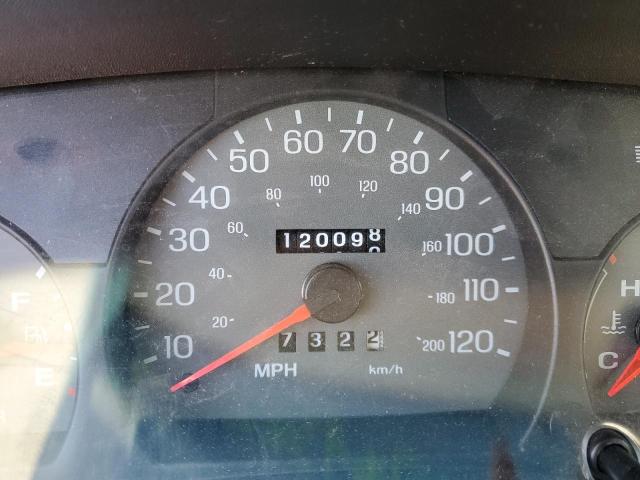 Photo 8 from auction – 2002 FORD CROWN VICT with VIN 2FAFP74W42X121637