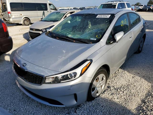 Photo 2 from auction – 2017 KIA FORTE LX with VIN 3KPFK4A72HE143395