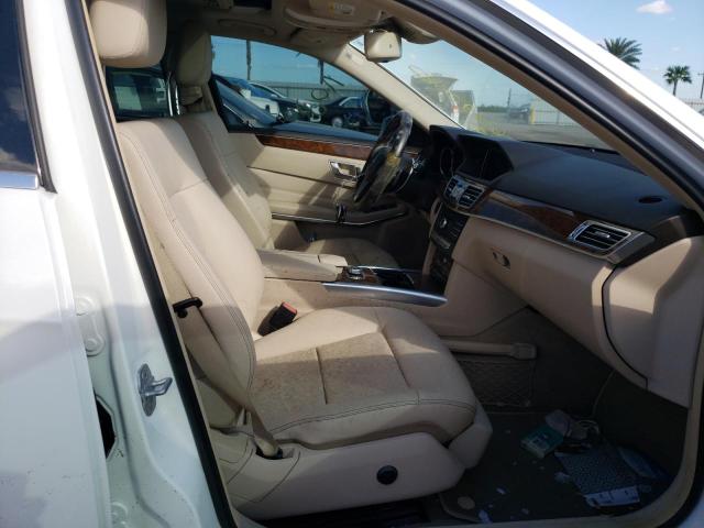Photo 5 from auction – 2016 MERCEDES-BENZ E 350 with VIN WDDHF5KB5GB189956