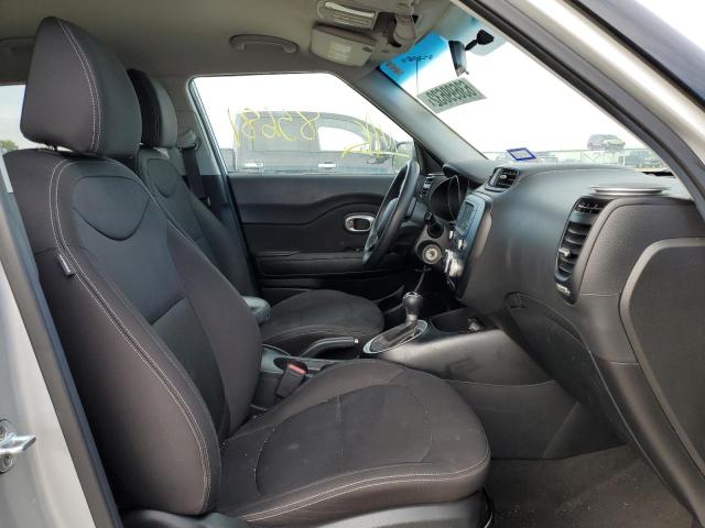 Photo 5 from auction – 2017 KIA SOUL with VIN KNDJN2A20H7474728