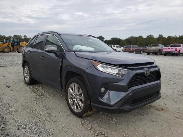 TOYOTA RAV4 XLE P 2019 with VIN JTMC1RFV2KD504384 - Photo from auction