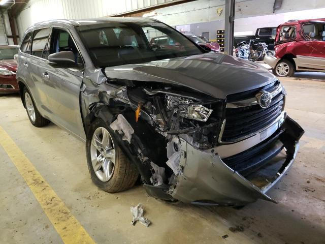 TOYOTA HIGHLANDER 2015 with VIN 5TDDKRFH8FS172361 - Photo from auction