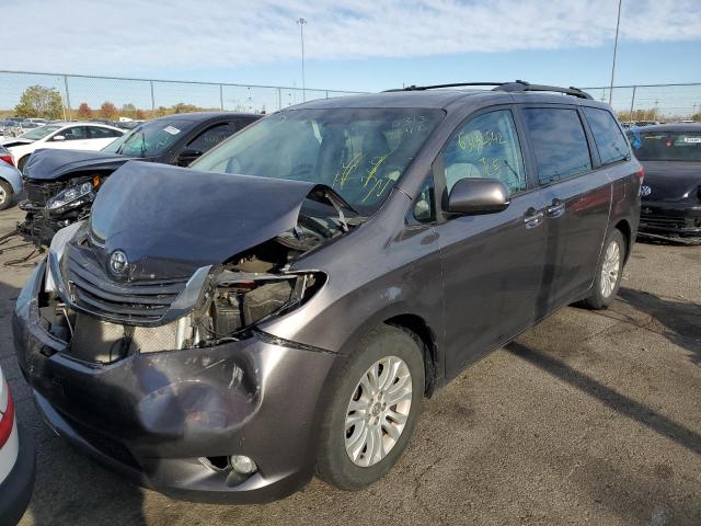 Photo 2 from auction – 2013 TOYOTA SIENNA XLE with VIN 5TDYK3DC2DS293552