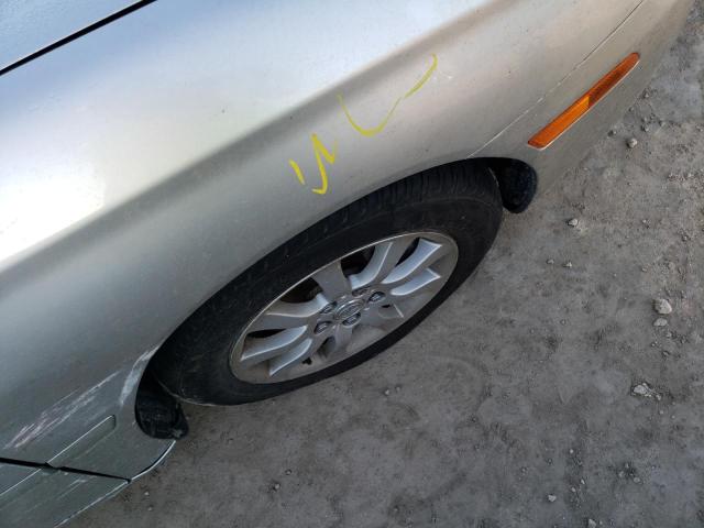 Photo 9 from auction – 2003 LEXUS ES 300 with VIN JTHBF30G630109796