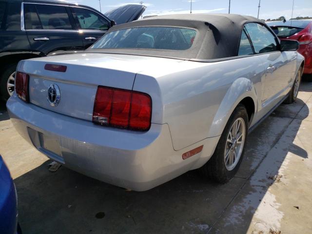 Photo 4 from auction – 2005 FORD MUSTANG with VIN 1ZVFT84N355203851