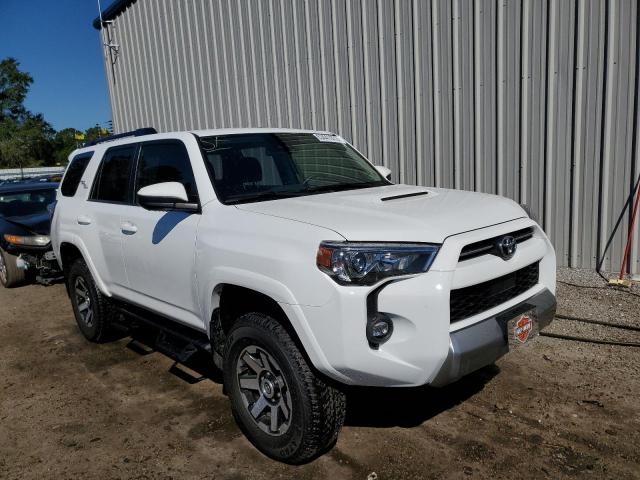 Photo 1 from auction – 2021 TOYOTA 4RUNNER SR with VIN JTEPU5JR6M5951997