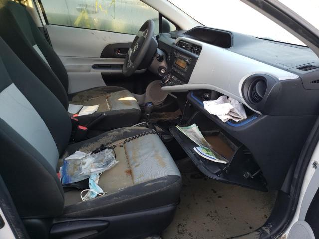 Photo 5 from auction – 2012 TOYOTA PRIUS C with VIN JTDKDTB34C1509433