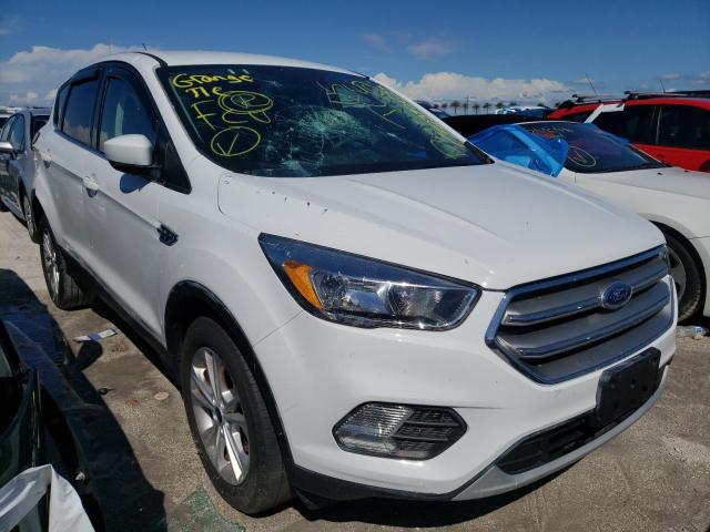 Photo 1 from auction – 2017 FORD ESCAPE SE with VIN 1FMCU0GD5HUE44744
