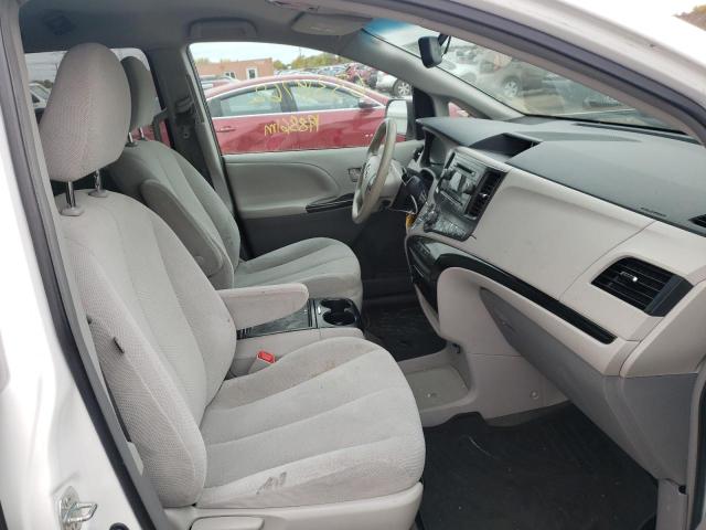 Photo 5 from auction – 2014 TOYOTA SIENNA LE with VIN 5TDKK3DC1ES443769