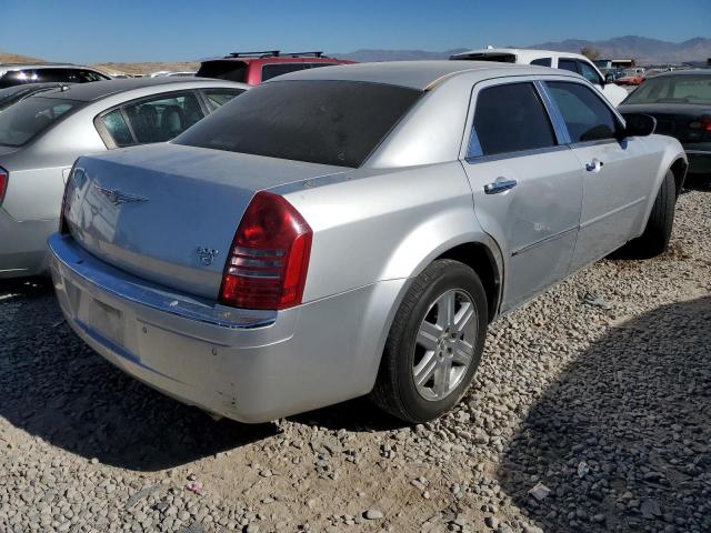 Photo 4 from auction – 2005 CHRYSLER 300C with VIN 2C3AK63H35H622800